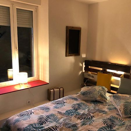 Chez Julien: Appartement Confort Plein Centre Lunéville Kültér fotó